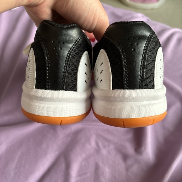 White/Gold/Black ASICS - Picture 3 of 5